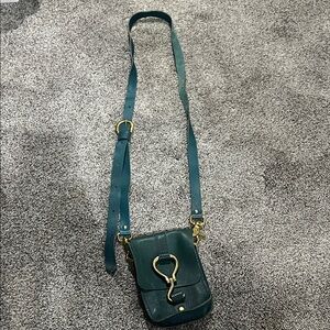 Chic Teal Leather Crossbody Bag